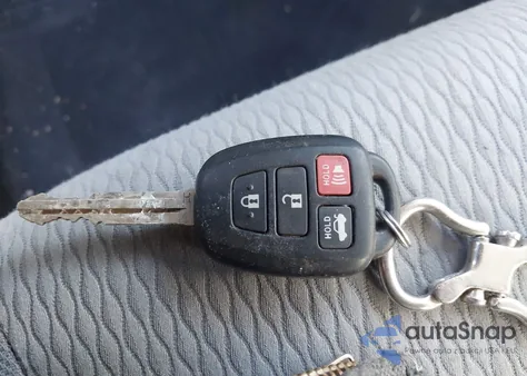 2018 Toyota Corolla Le from USA, damaged, VIN 2T1BURHE5JC978499